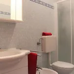 Enjoy A Flat Surrounded By Pools بيبيوني