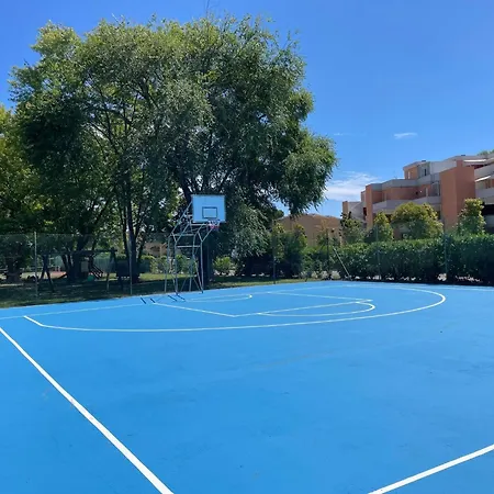 Lägenhet Enjoy A Flat Surrounded By Pools