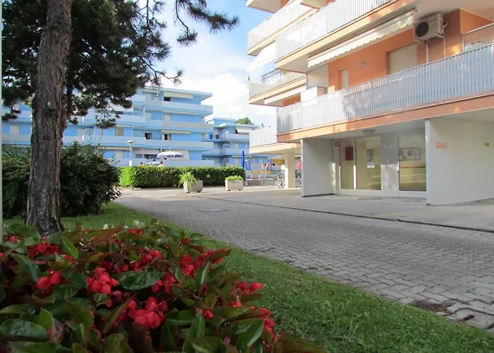 Enjoy A Flat Surrounded By Pools * Bibione