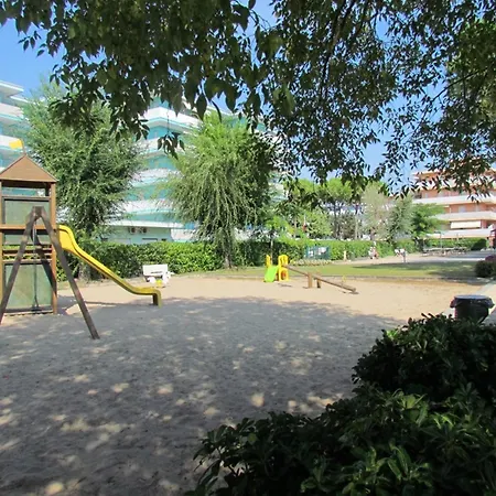 Enjoy A Renovated Flat Surrounded By Pools * Bibione