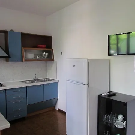 Enjoy A Flat Surrounded By Pools Bibione